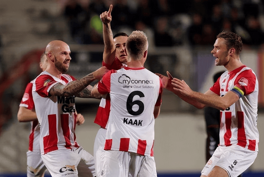 英博队内人 英博队内人